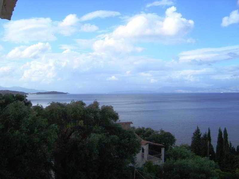 Karina Hotel Benitses  Buitenkant foto