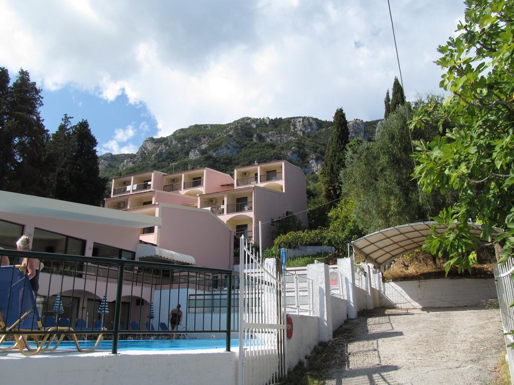 Karina Hotel Benitses  Buitenkant foto