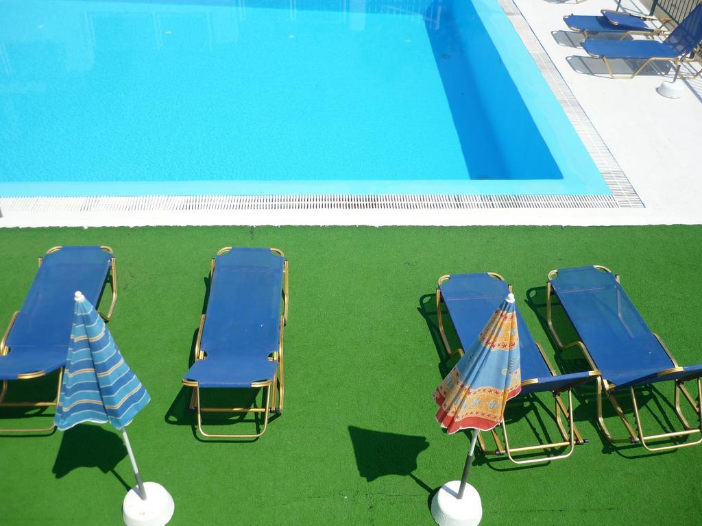 Karina Hotel Benitses  Buitenkant foto